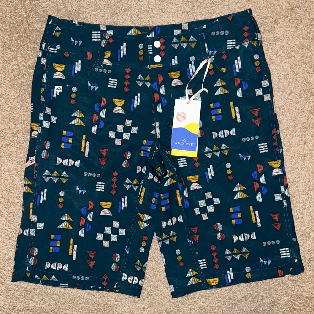 NWT Wild Rye KAWEAH Shorts Women’s 10 Geometry Class 12” Inseam